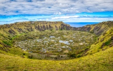 Le volcan Rano Kau et le site cérémonial Ahu Akivi